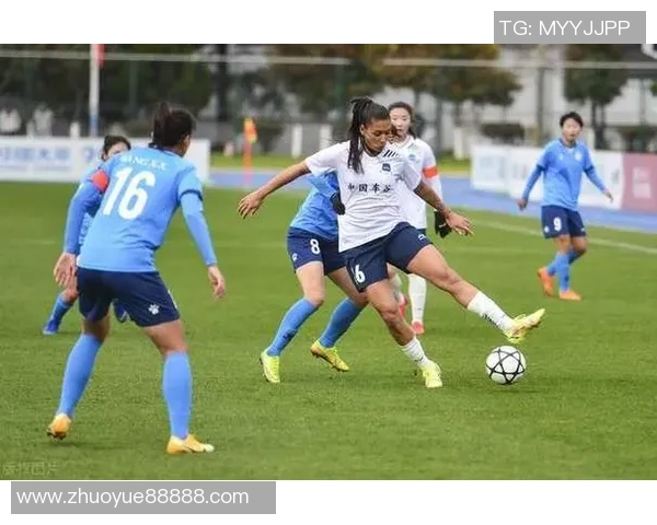 武汉羽毛球队强势领跑杯赛积分榜以98分稳居第一位 武汉羽毛球队强势领跑杯赛积分榜以98分稳居第一位